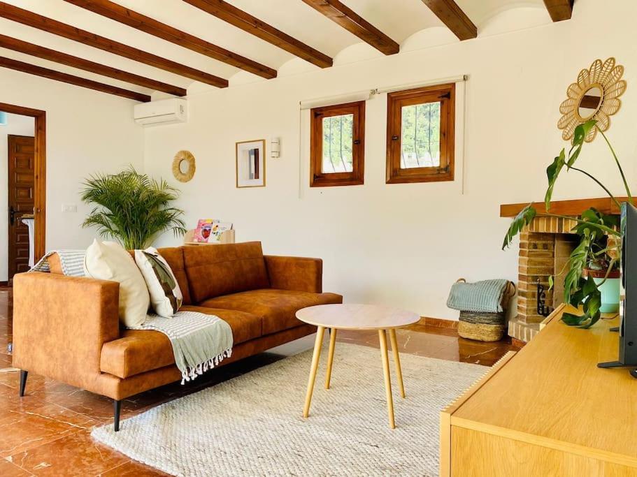 Villa With Private Pool And Close To The Beach Calp Exterior foto