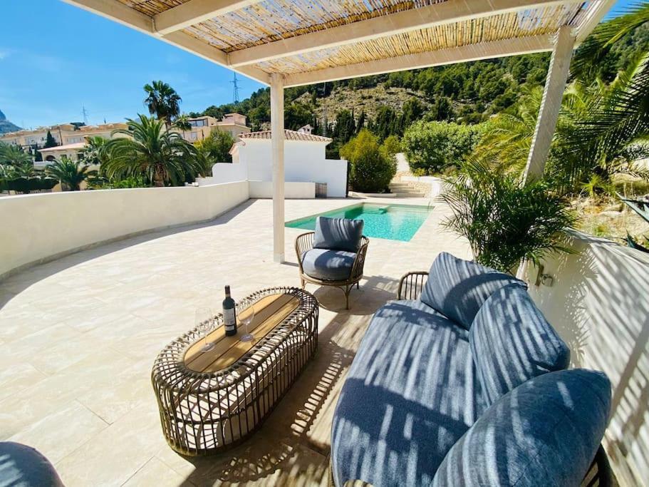 Villa With Private Pool And Close To The Beach Calp Exterior foto